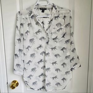 Tiger print white blouse S